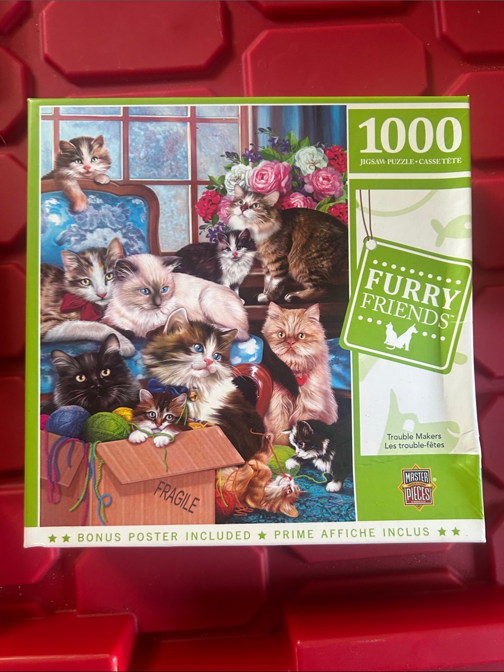 Furry Friends 1000-Piece Cat Puzzle — Green